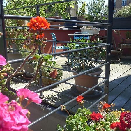 B&B La Chambre De Plume Schaerbeek Ngoại thất bức ảnh
